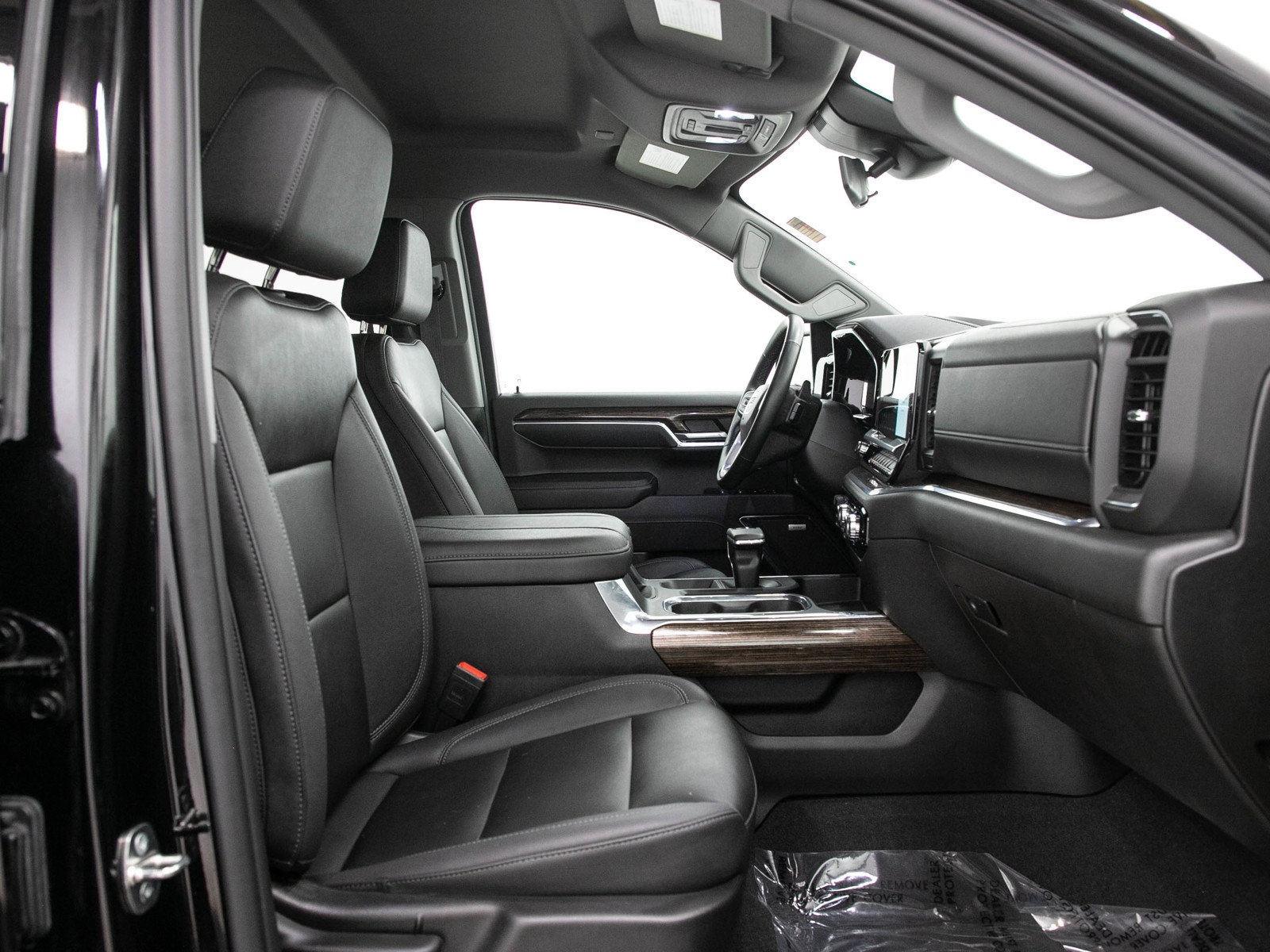 Used 2023 GMC Sierra 1500 Elevation w/ Elevation Premium Package AWD/4WD image 13