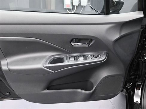 New 2025 Nissan Versa SV w/ Trunk Package image 15