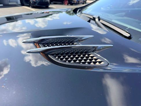 Used 2014 Mercedes-Benz SL 550 image 9