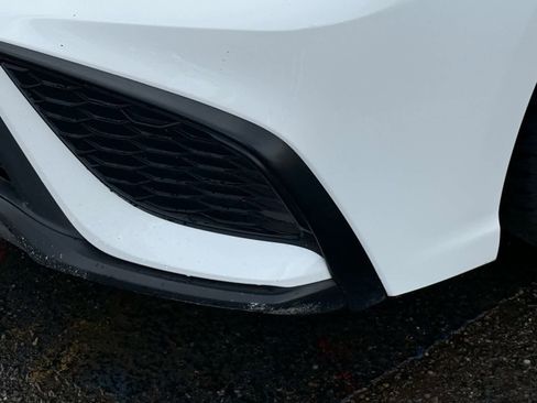 Used 2023 Toyota Camry SE image 9