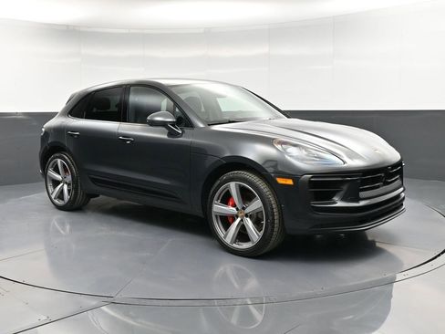 New 2026 Porsche Macan S AWD/4WD image 10