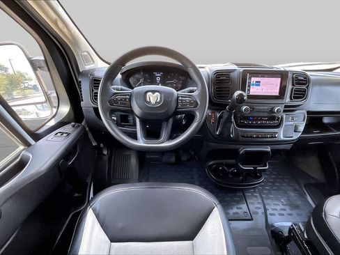 Used 2025 RAM ProMaster 2500 w/ Convenience Group FWD image 6