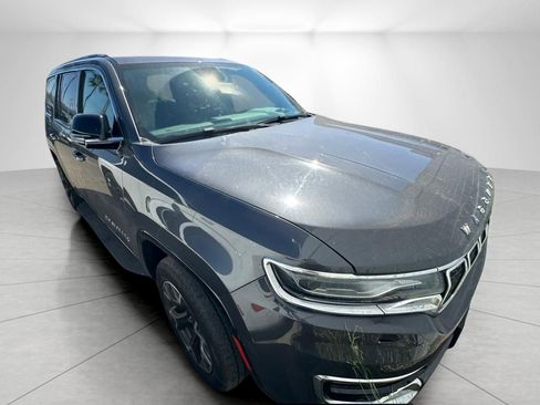 Used 2023 Jeep Wagoneer Series III w/ Preferred Equipment Group image 1