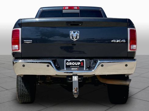 Used 2014 RAM 2500 Laramie w/ Convenience Group AWD/4WD image 5