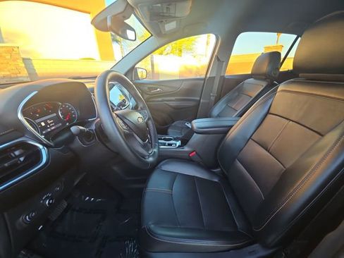 Used 2023 Chevrolet Equinox Premier image 19