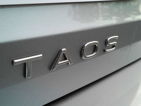 Used 2022 Volkswagen Taos S AWD/4WD image 34