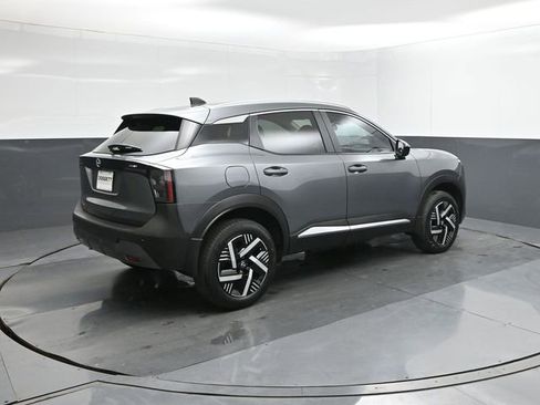 New 2026 Nissan Kicks SV w/ Illumination Package FWD image 11