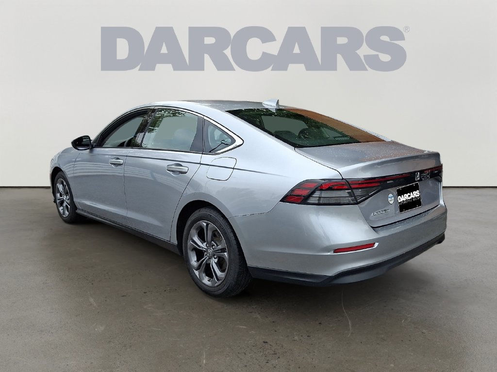 Used 2023 Honda Accord EX image 4