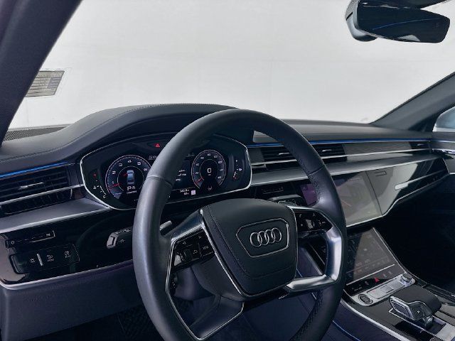 Used 2025 Audi A8 L 3.0T AWD/4WD image 9
