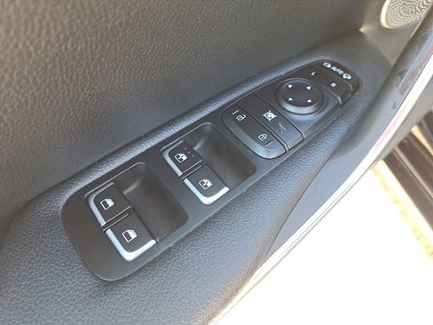 Used 2022 Kia Stinger GT-Line w/ Sun & Sound Package image 14