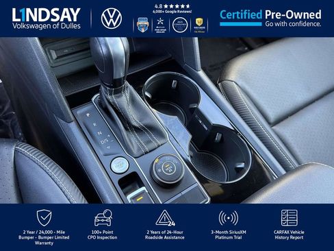 Certified 2022 Volkswagen Atlas Cross Sport SEL R-Line image 22