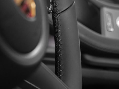 New 2025 Porsche Taycan image 36