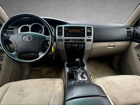 Used 2005 Toyota 4Runner SR5 image 7