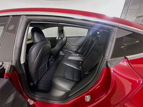 Used 2018 Tesla Model 3 Mid Range image 27