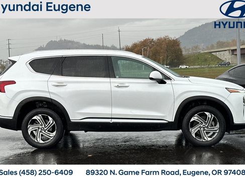 Used 2021 Hyundai Santa Fe SEL image 2