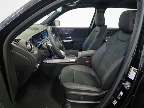 New 2026 Mercedes-Benz GLB 35 AMG 4MATIC image 13