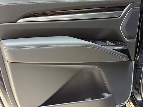 New 2026 Cadillac Escalade ESV Luxury w/ Touring Package image 48