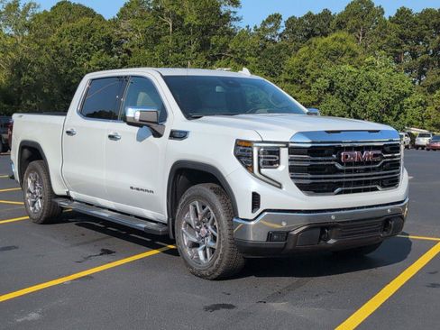 New 2026 GMC Sierra 1500 SLT w/ SLT Premium Plus Package AWD/4WD image 9