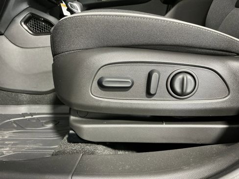 New 2026 Chevrolet TrailBlazer LT w/ Convenience Package image 22