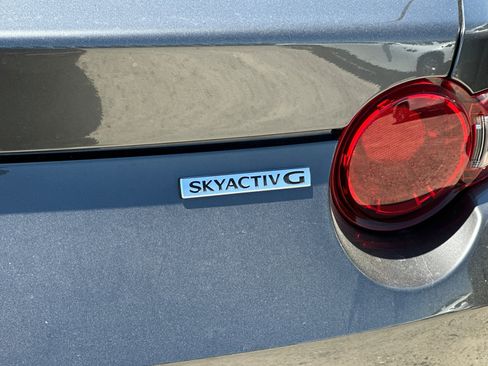 Used 2023 MAZDA MX-5 Miata Grand Touring RWD image 7