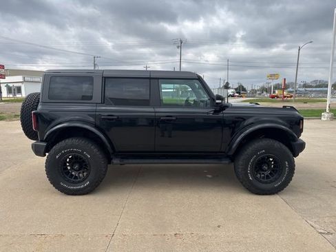 Used 2022 Ford Bronco Outer Banks image 10