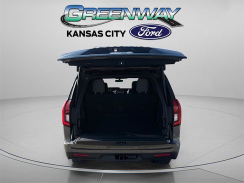 New 2026 Ford Expedition Tremor image 7