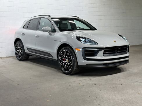 Used 2026 Porsche Macan S AWD/4WD image 6