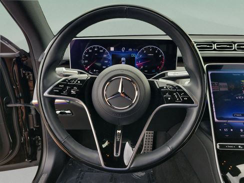 Certified 2023 Mercedes-Benz S 500 4MATIC image 17