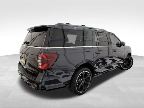 Used 2023 Ford Expedition Max Limited image 8