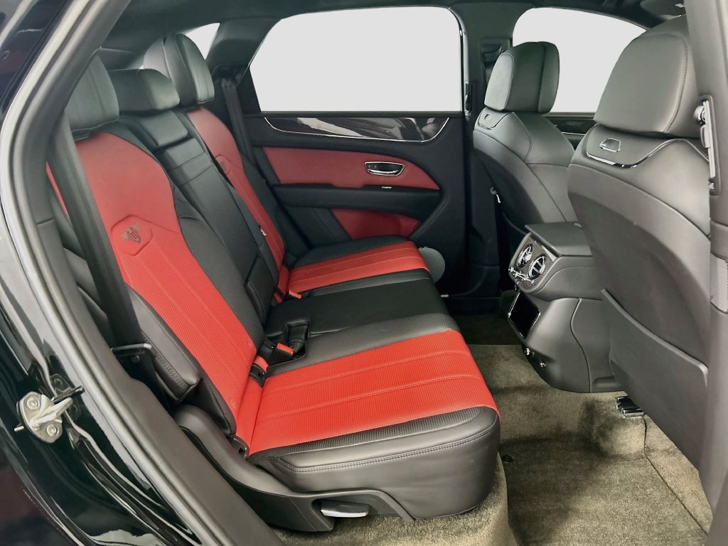 Certified 2022 Bentley Bentayga AWD/4WD image 21
