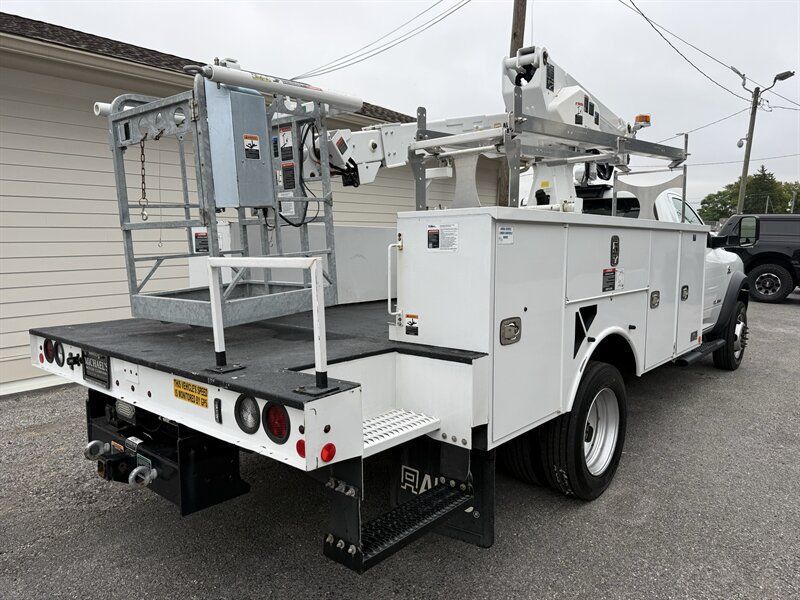 Used 2022 RAM 5500 Tradesman AWD/4WD image 31