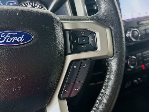 Used 2019 Ford F150 Lariat image 26