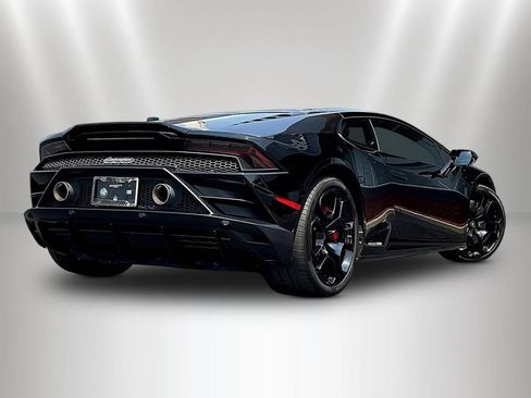 Used 2020 Lamborghini Huracan EVO AWD/4WD image 6
