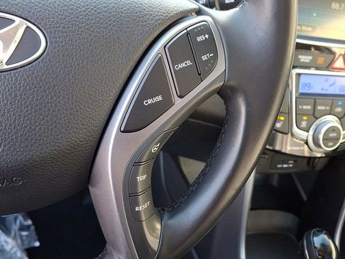 Used 2013 Hyundai Elantra GT w/ Style Pkg image 22