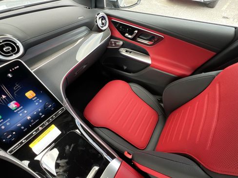 New 2026 Mercedes-Benz GLC 300 4MATIC image 14