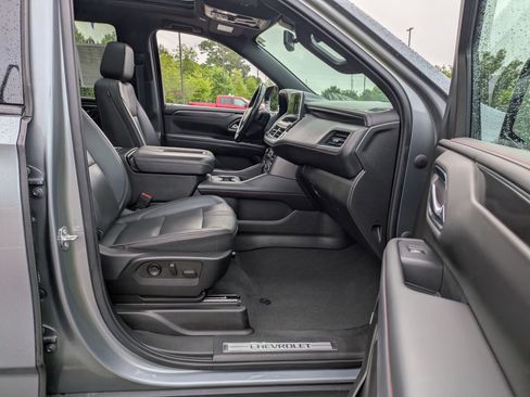 Used 2021 Chevrolet Tahoe RST AWD/4WD image 38