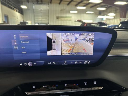 Used 2025 Buick Enclave Avenir w/ Trailering Package, 5000 lbs. AWD/4WD image 24