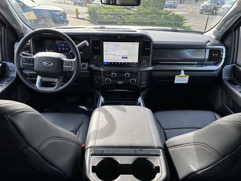 New 2025 Ford F250 Lariat w/ Lariat Ultimate Package image 17