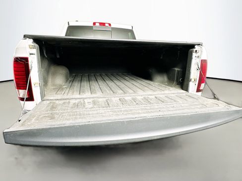 Used 2017 RAM 1500 Sport image 28