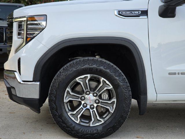 Used 2026 GMC Sierra 1500 SLT w/ X31 Off-Road Package AWD/4WD image 7