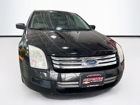 Used 2009 Ford Fusion S FWD image 3