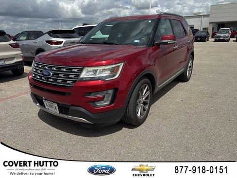 Used 2017 Ford Explorer Limited w/ Equipment Group 301A image 1
