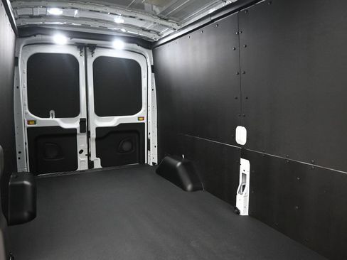 New 2026 Ford E-Transit 148 Medium Roof w/ Load Area Protection Package RWD image 16