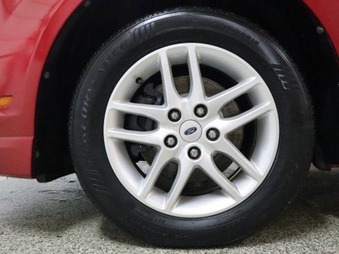 Used 2010 Ford Fusion S FWD image 19