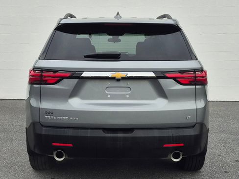 Used 2023 Chevrolet Traverse LT image 30