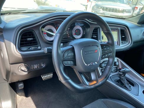 Used 2021 Dodge Challenger R/T Scat Pack w/ Shaker Package image 9