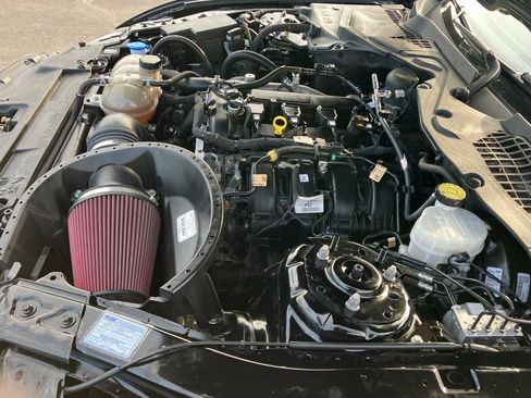 Used 2021 Ford Mustang Premium w/ Pony Package image 36