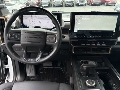 Used 2025 GMC Hummer EV 3X w/ LPO, Cargo Utility Package AWD/4WD image 7