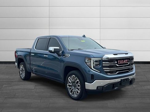Used 2024 GMC Sierra 1500 SLT w/ SLT Premium Plus Package AWD/4WD image 7