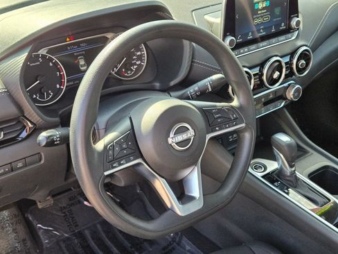 Certified 2024 Nissan Sentra SV FWD image 29